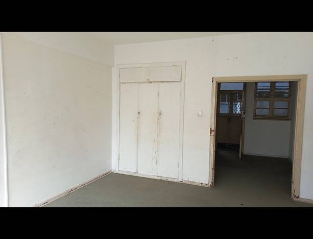 1.5 BEDROOM APARTMENT SOLD IN SOUTH BEACH